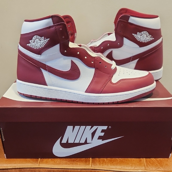 Nike Other - AUTH- NEW‼️ Air JORDAN 1 Retro,  Nike Men's Burgundy and White High OG
